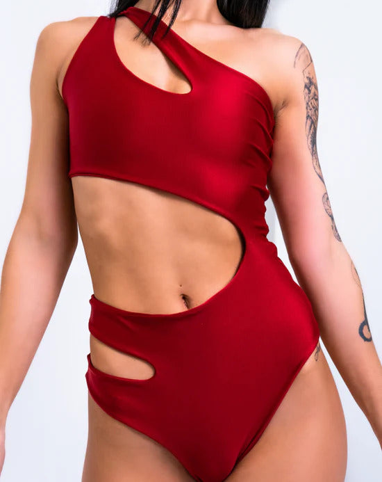 Body “UNDER MY SPELL”