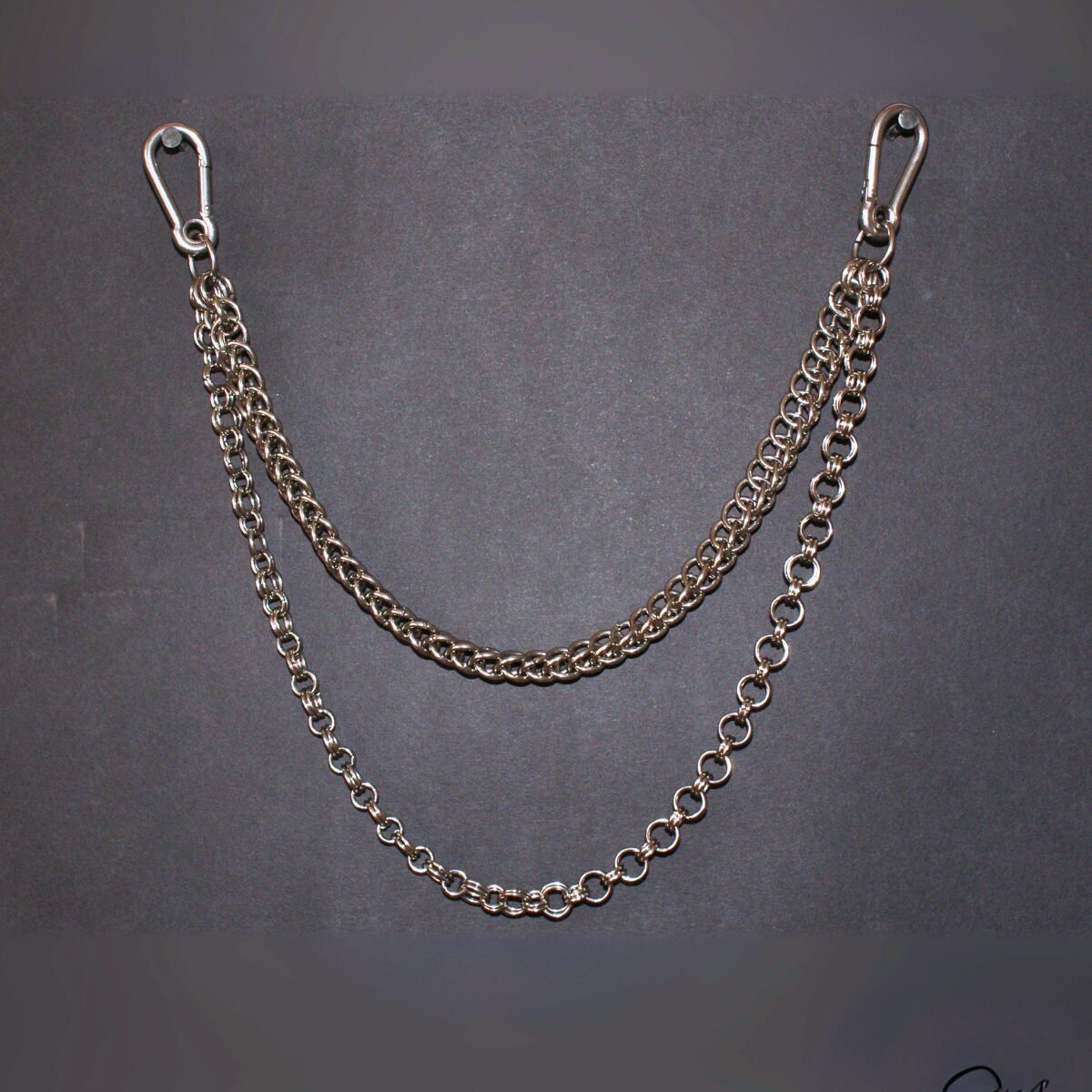 Rituel chainmaille wallet chain
