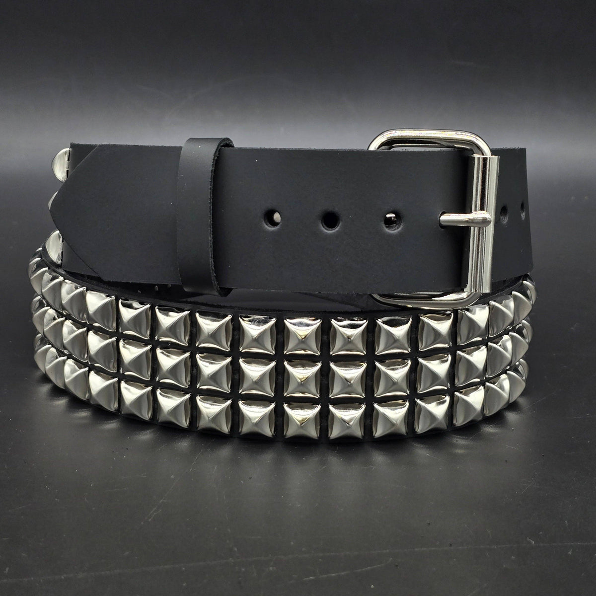Funk Plus - Leren rave belt - 3 rijen pyramid studs - Zwart