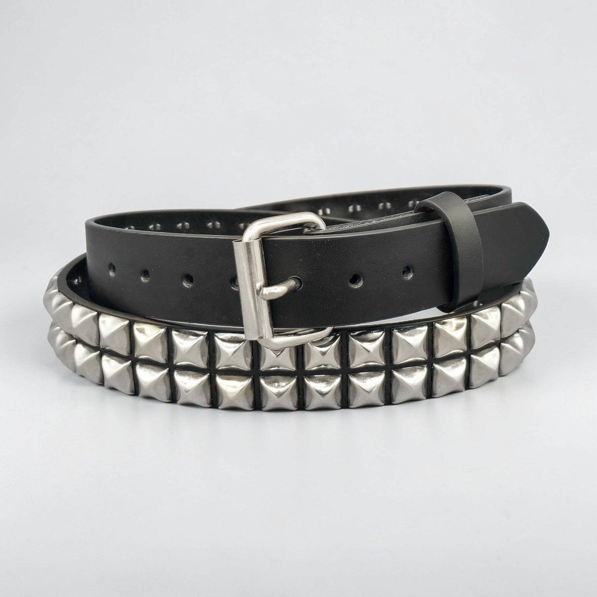 Funk Plus - Leren rave belt - 2 rijen  pyramid studs - Zwart