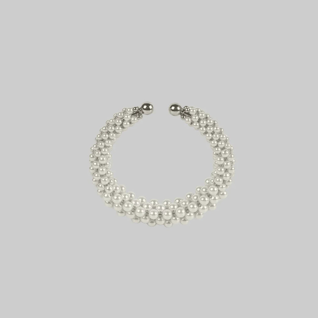 Artemisia Orbit Supple Cuff in Pearl