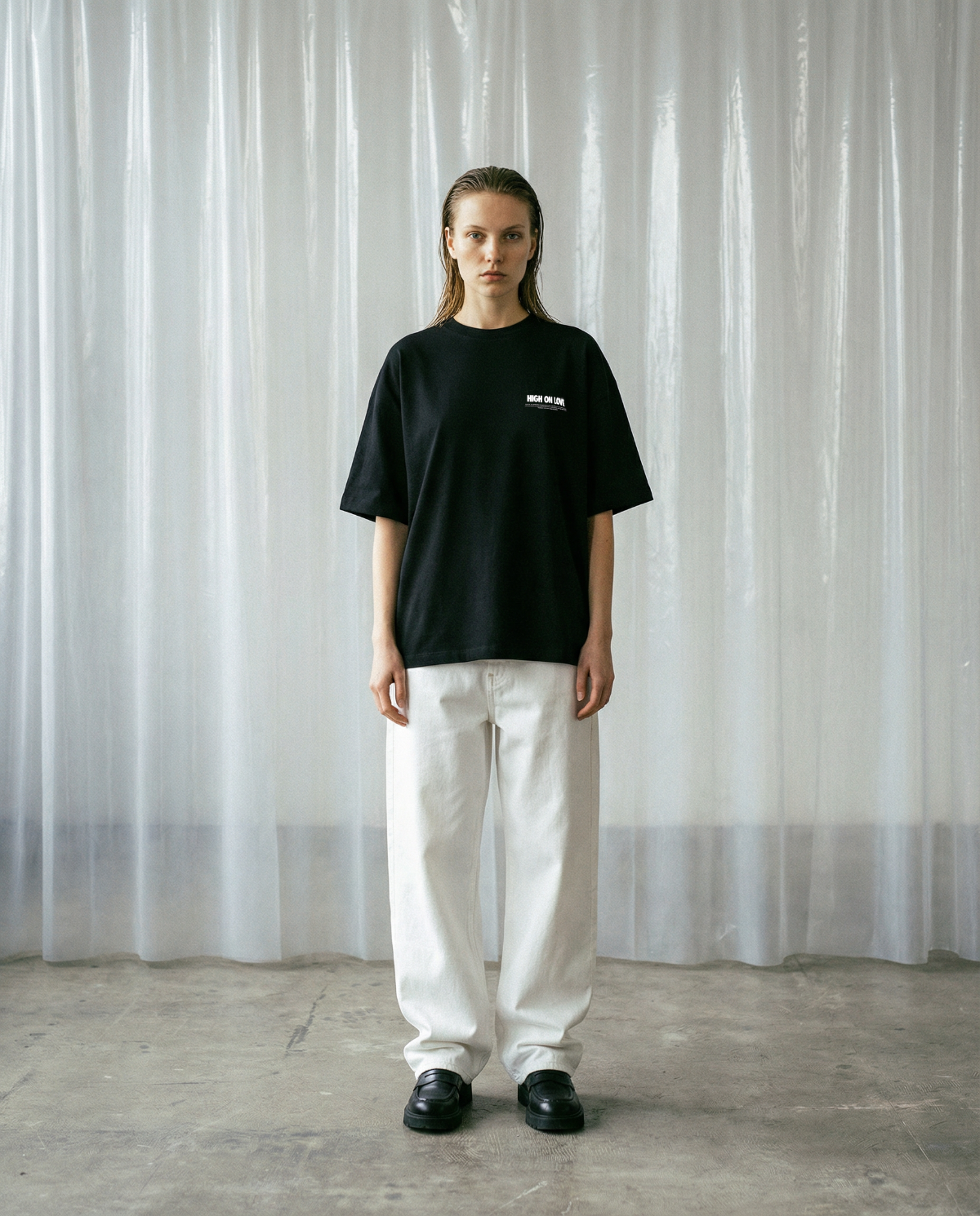 HIGH ON LOVE T-SHIRT - BLACK