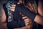 Spice Gloves (Black)