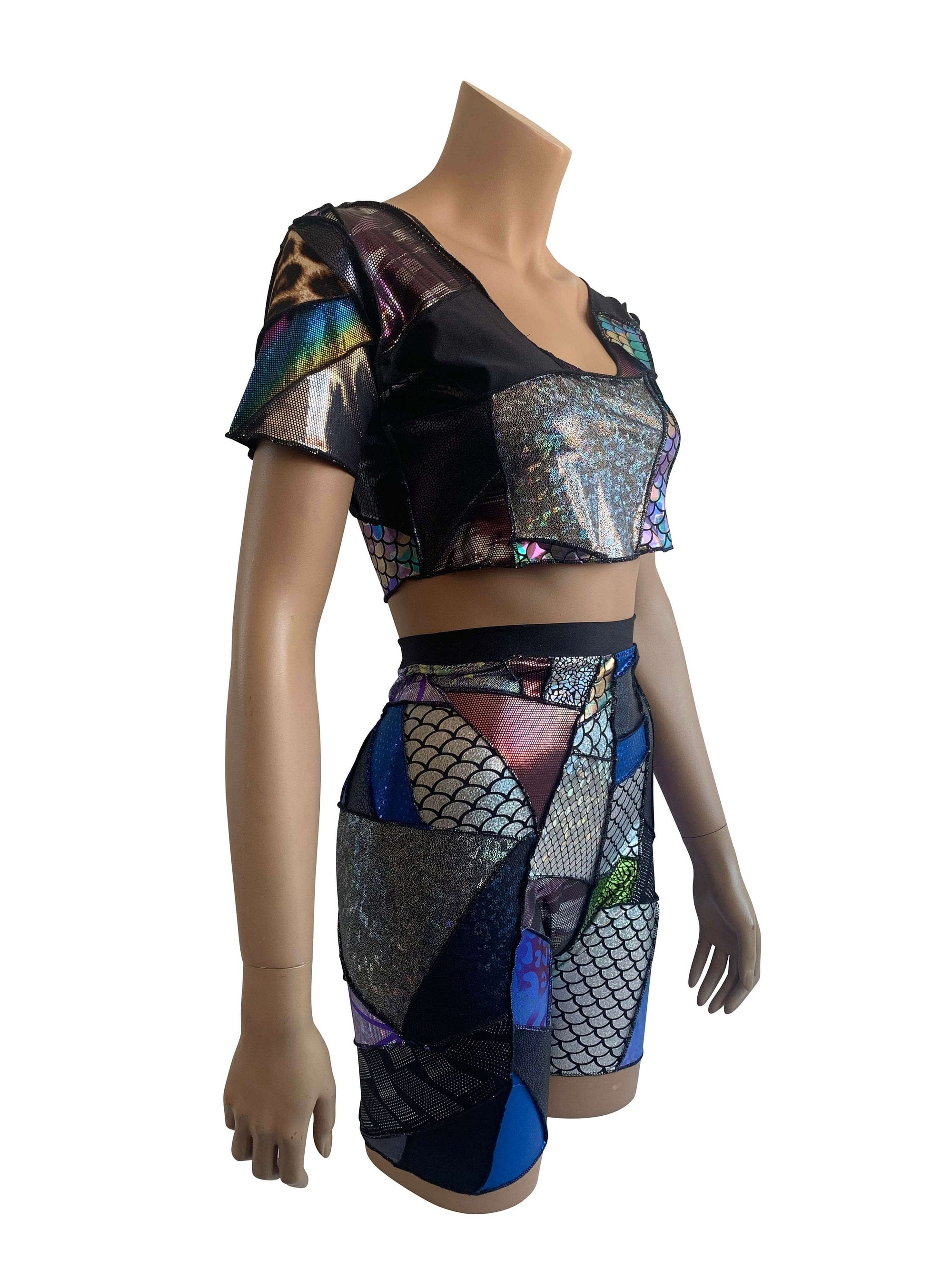 ZERO WASTE Patchwork Crop Top Short Sleeved