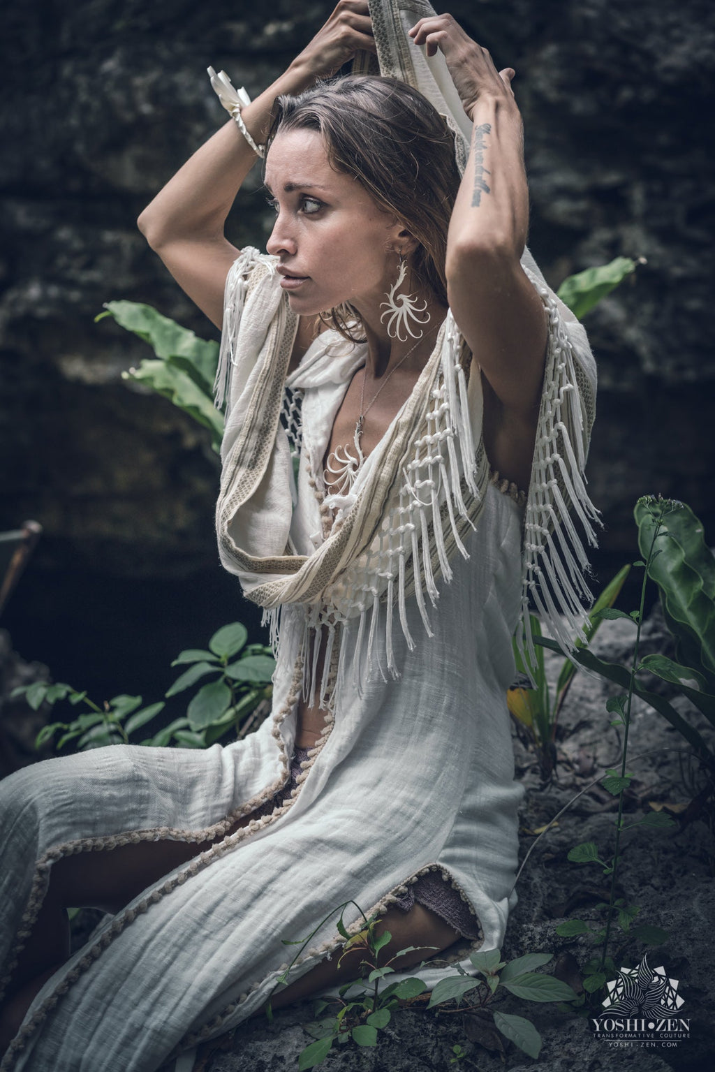 Sandwind Fringe Hood